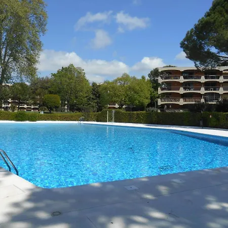 3 Rivieres - Pins Parasols A4 *